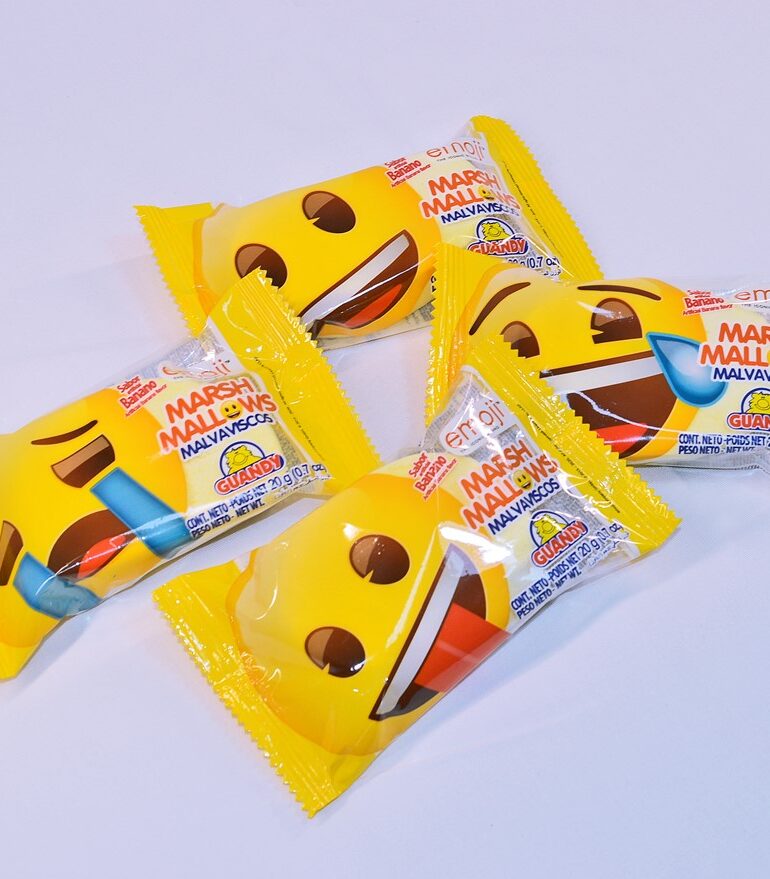 New emoji® Banana Marshmallows in Central America!