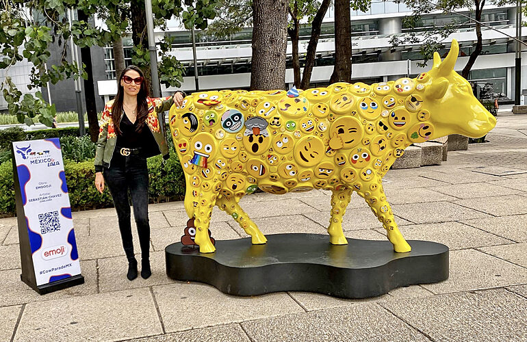 emoji brand becomes part of the Cow Parade Mexico herd