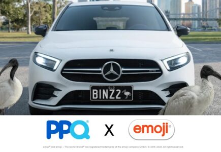 Personalised Plates Queensland honours the famous ‘bin chicken’ with exclusive new emoji® brand plates dedicated to Queenslanders!